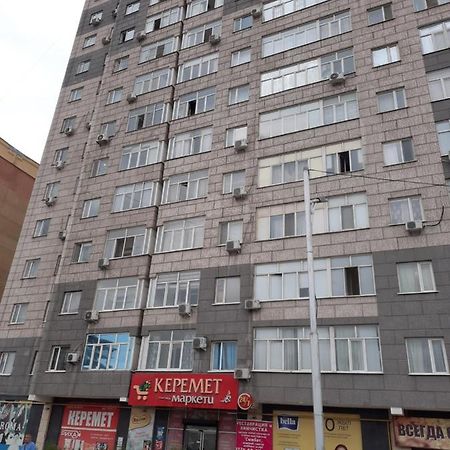Diplomat Apartments Bischkek Exterior foto