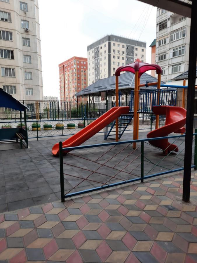 Diplomat Apartments Bischkek Exterior foto
